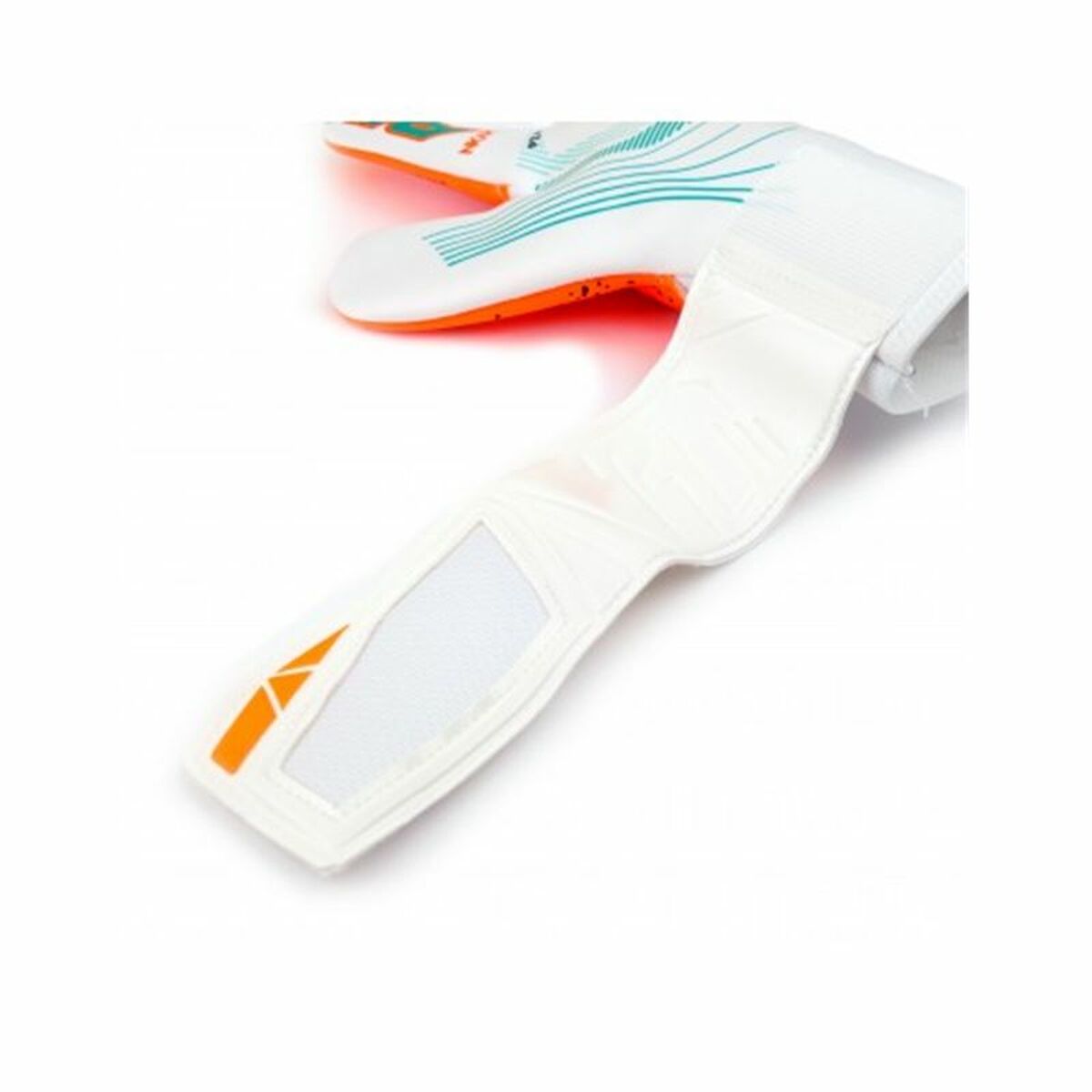 V3HEB06E3C6B8755E0B28014CD39A5995ADR6134912P4