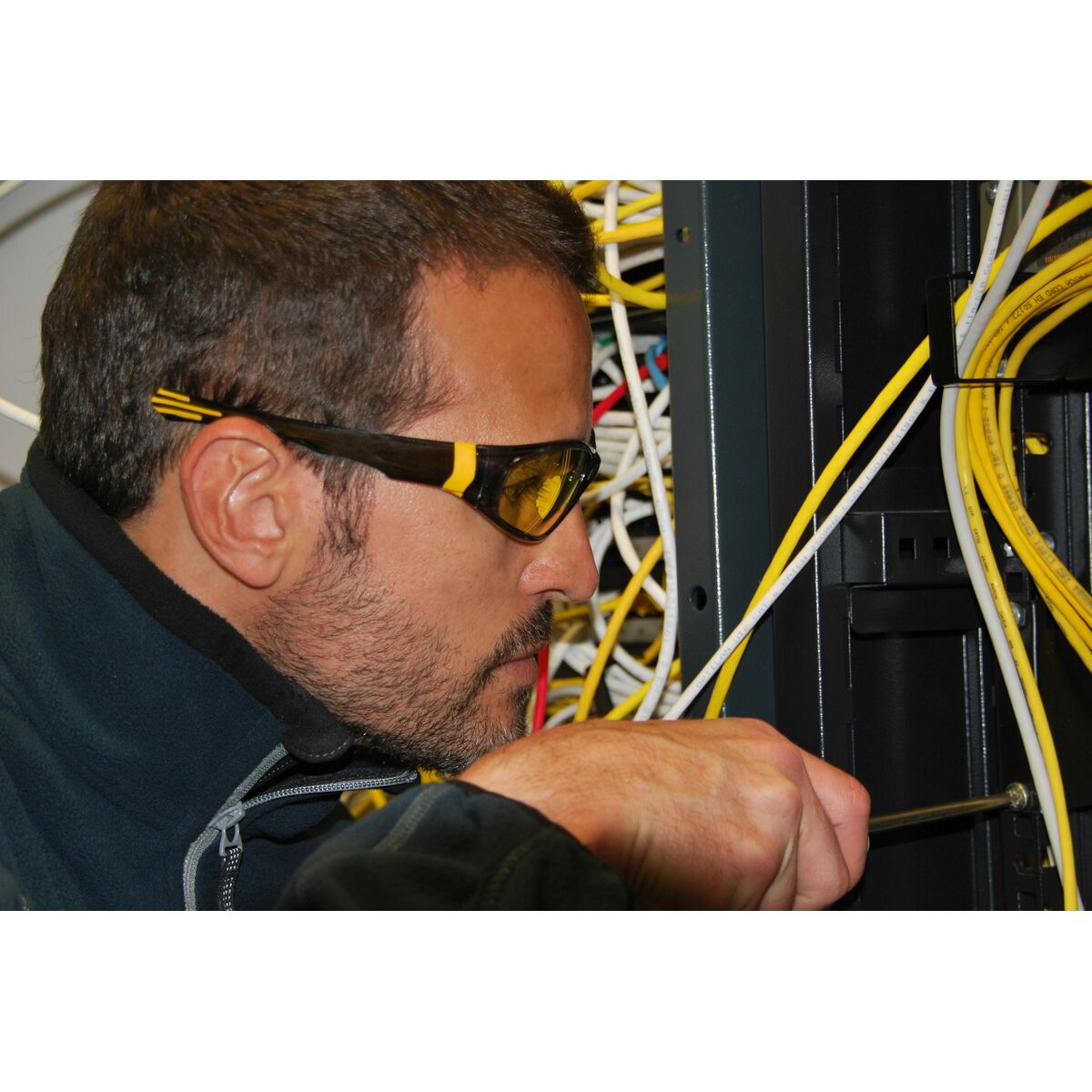 V3H48C8F9C8CF3A6FBCED5845B0FD247D38R6639099P7