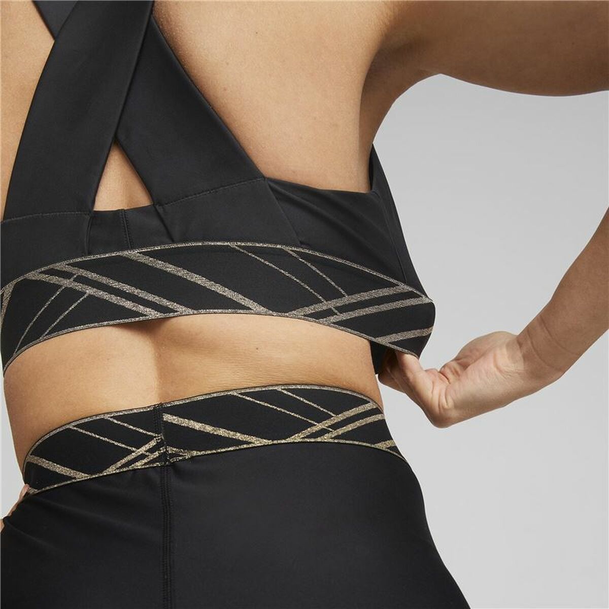 V6H95C85BCDC185134FFECED23DD565431BR2570829P3