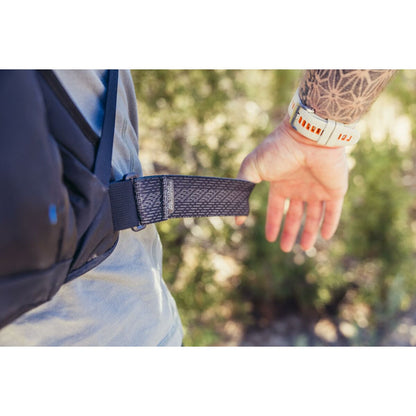 V5HE847B6F9396B8B3B44A5B561A4F642A8R6420047P9