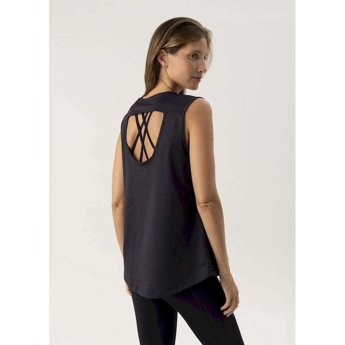 V4H3A7B02A01D628F473F26F1B234AE65BAR6453121P2