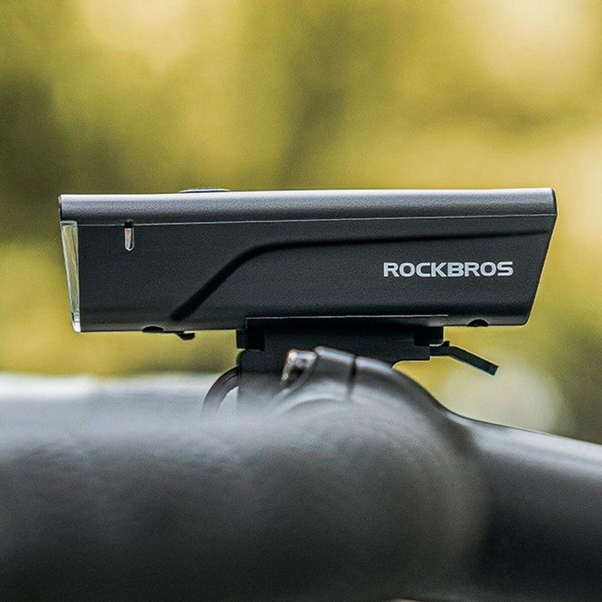 V3H352F79A08ADDA10C626FD91D8A2141F0R6468310P4