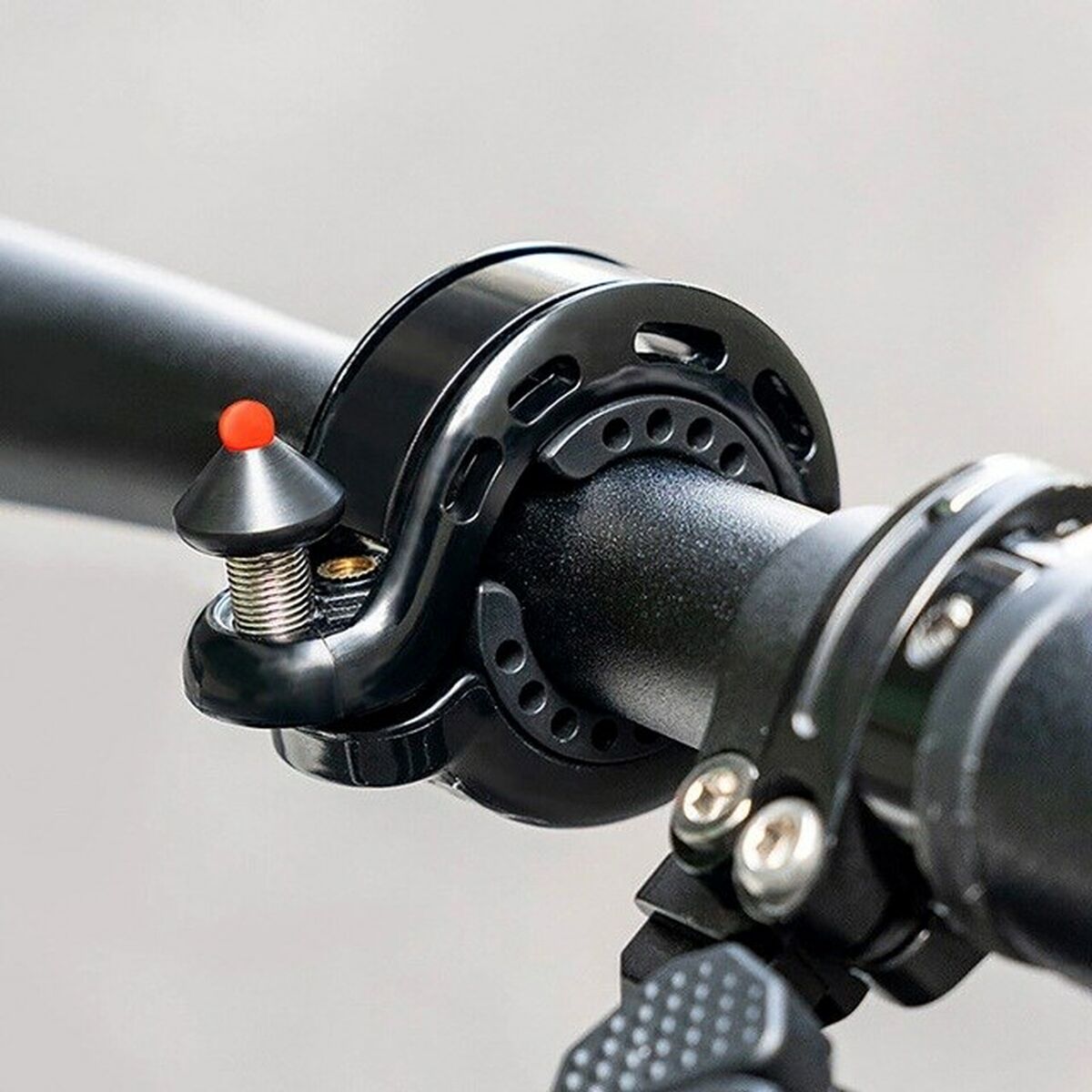 V3HA548E30FCE526C72E92B18B70A54B020R6464803P3