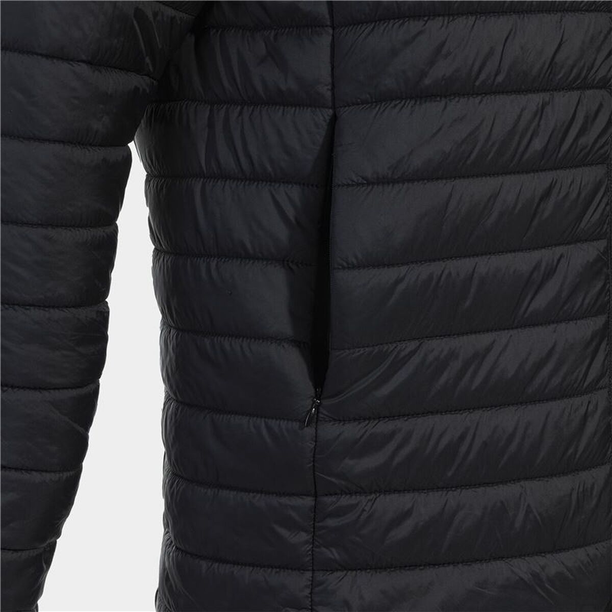 V3H995300A9C35189650B9B8353E01F5F95R6175612P3